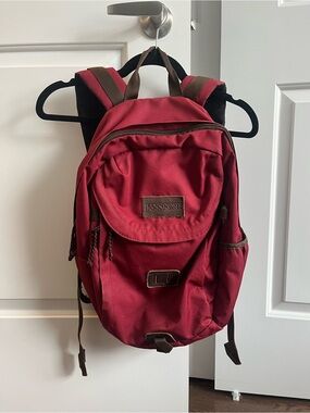 jansport austin laptop backpack One main zippered compartment Jansport Student Diamond Plumeria Backpack